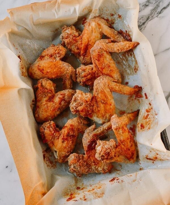 Crispy White Pepper Chicken Wings, thewoksoflife.com